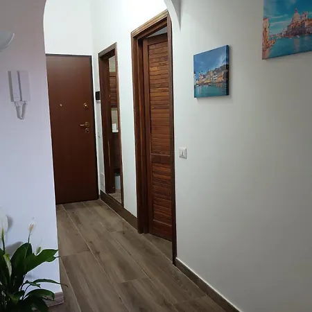 Marina's Apartament Giardini-Naxos